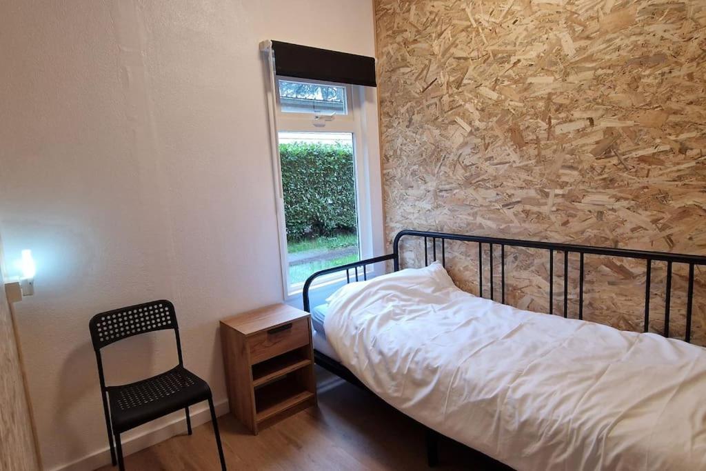 3 Bedroom Chalet On Camping Gt Balen Exterior foto