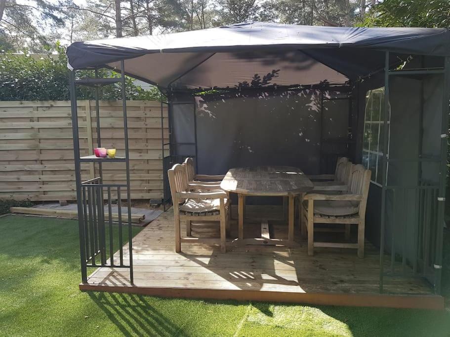 3 Bedroom Chalet On Camping Gt Balen Exterior foto