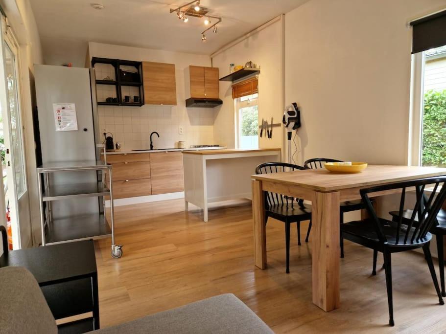 3 Bedroom Chalet On Camping Gt Balen Exterior foto